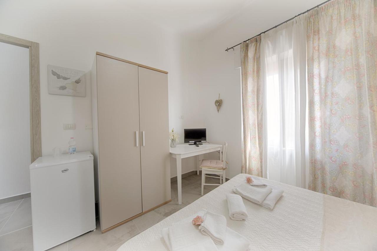 Casa Lucia Otel Olbia Dış mekan fotoğraf